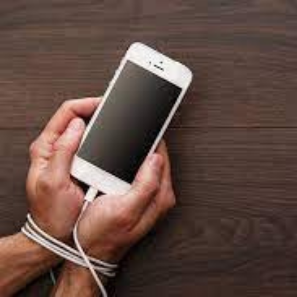 Akıllı Telefonlar ve Bağımlılık: Dijital Dünyanın Görünmeyen Yüzü